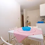 דירה Zorka 1421